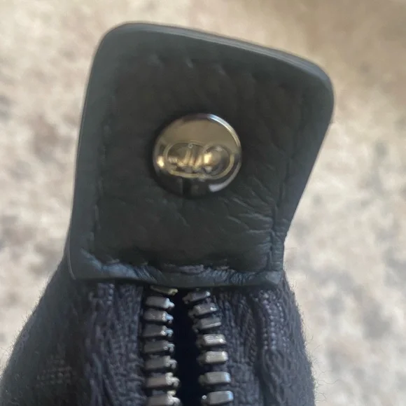 Dior Maxi Dior Oblique jacquard Toiletry bag - Picture 9 of 15